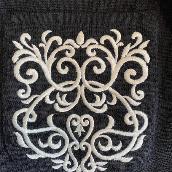 Vintage Valentino Sweater - Picture 2 of 6